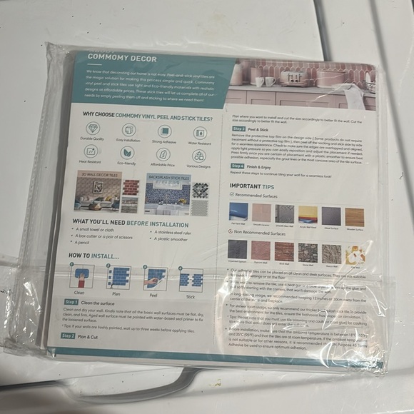 sheet of 10 12x12 peel and stick tiles - Picture 2 of 2